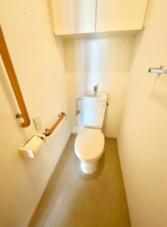 トイレ　別部屋参考写真