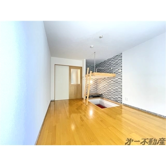 居室・リビング　洋室