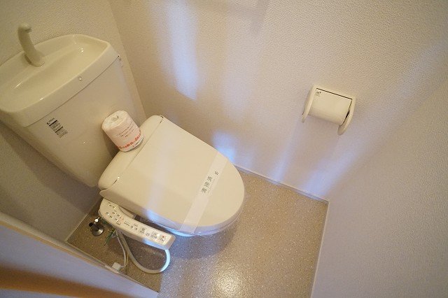 トイレ　シンプルで使いやすいトイレです
