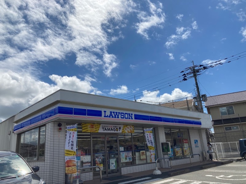 コンビニ　ローソン 鳥栖萱方店（コンビニ）まで55m