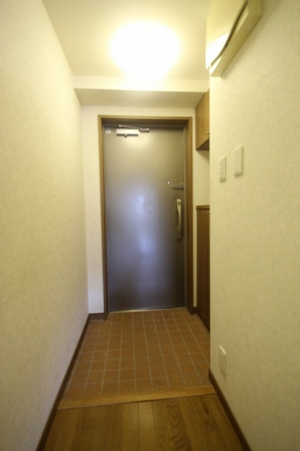 玄関　同物件別室