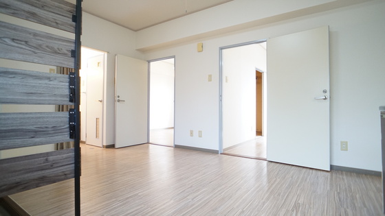 居室・リビング　リビング