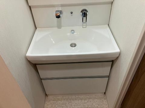 洗面設備　洗髪洗面化粧台