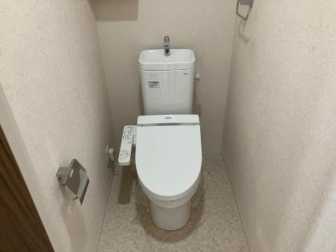 トイレ　シャワー付トイレ