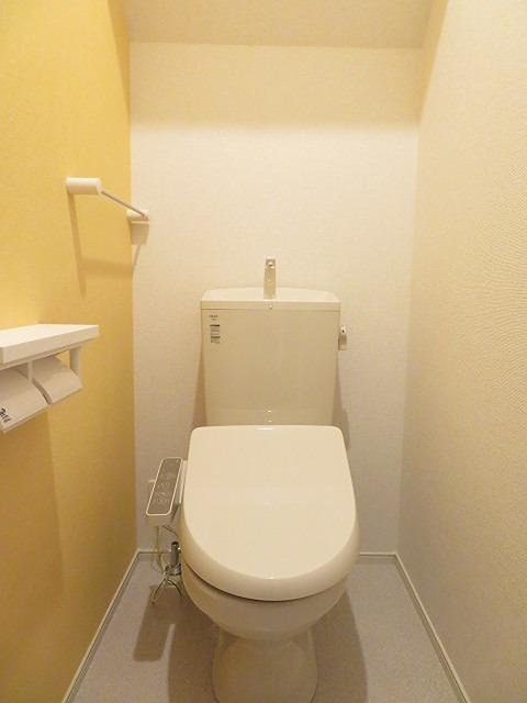 トイレ　きれいなトイレです