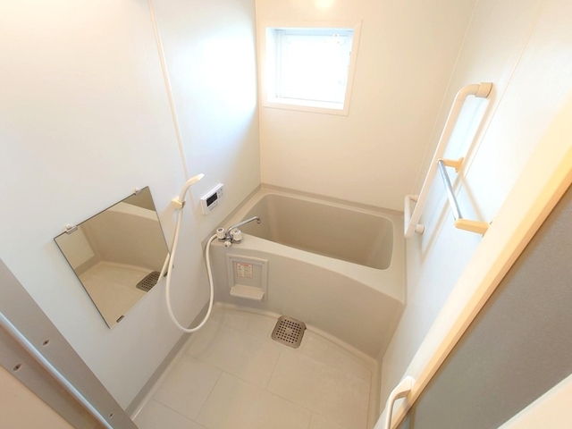 バス・シャワールーム　バス