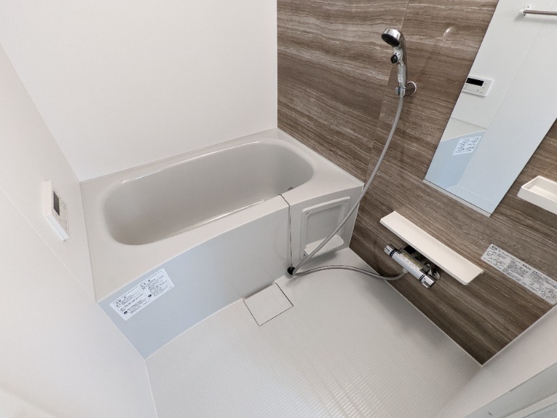 バス・シャワールーム　図面と現状に相違がある場合には現状を優先