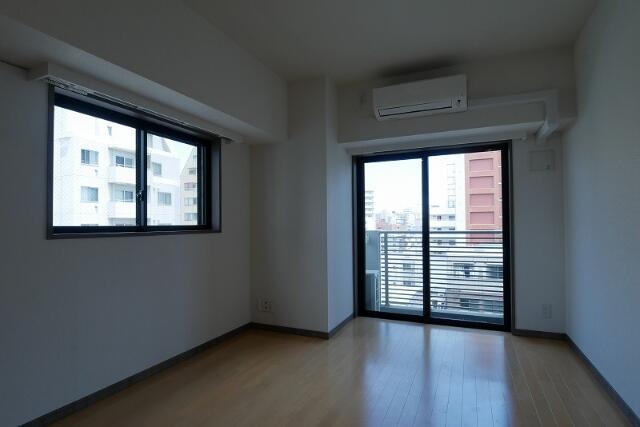 居室・リビング　?