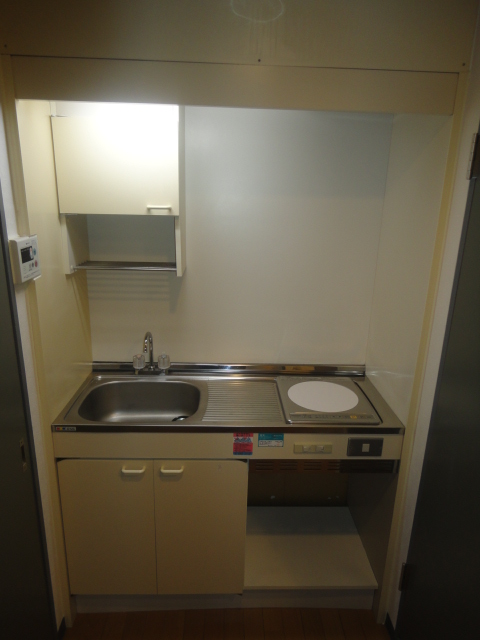 キッチン　※別部屋参考写真