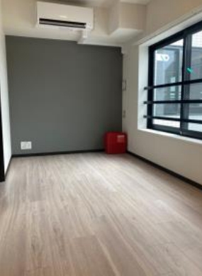 居室・リビング　☆明るい洋室☆