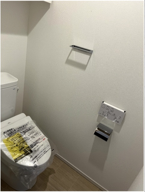 トイレ　温水洗浄便座完備