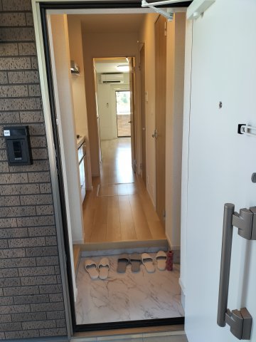 玄関　ゆったりとした玄関です