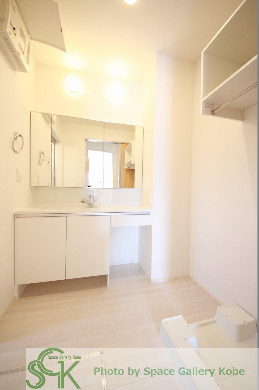 洗面設備　※お部屋により仕様が異なる場合があります※
