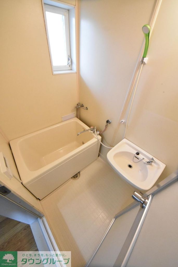 バス・シャワールーム　バス