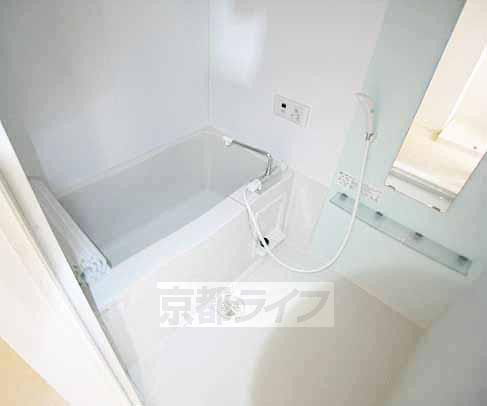 バス・シャワールーム　ゆったりキレイなお風呂