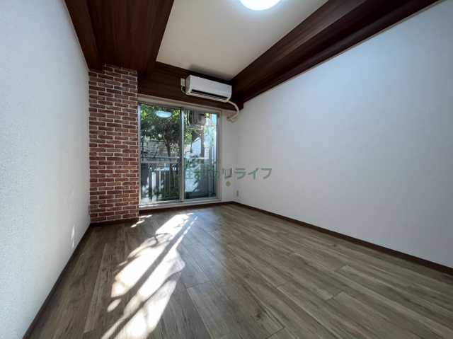 居室・リビング　リライフ下北沢店