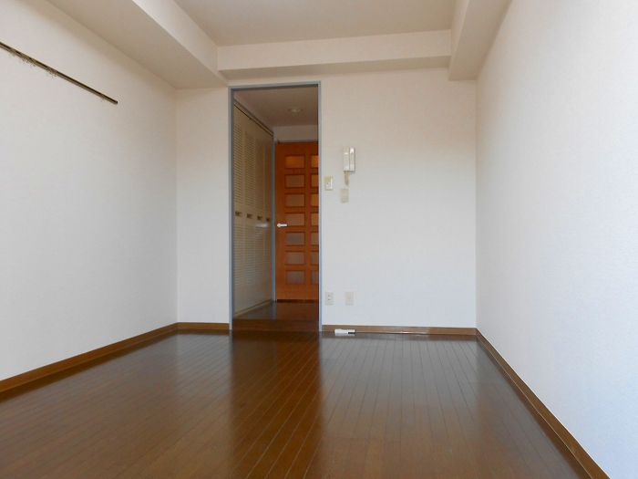 居室・リビング　同物件別部屋参考写真です