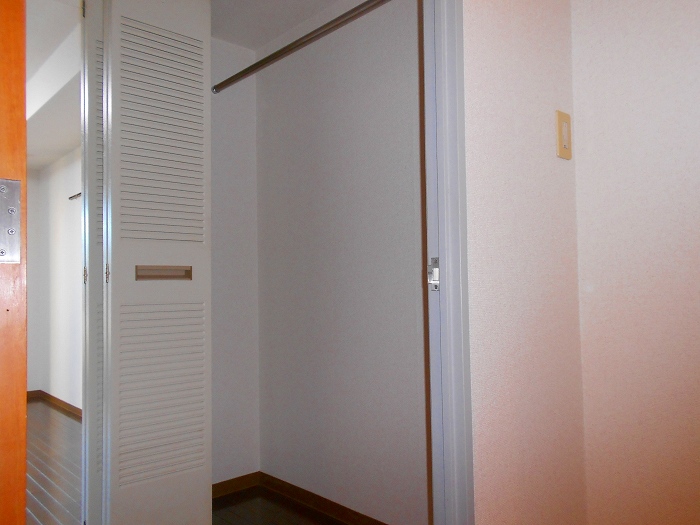 収納　同物件別部屋参考写真です