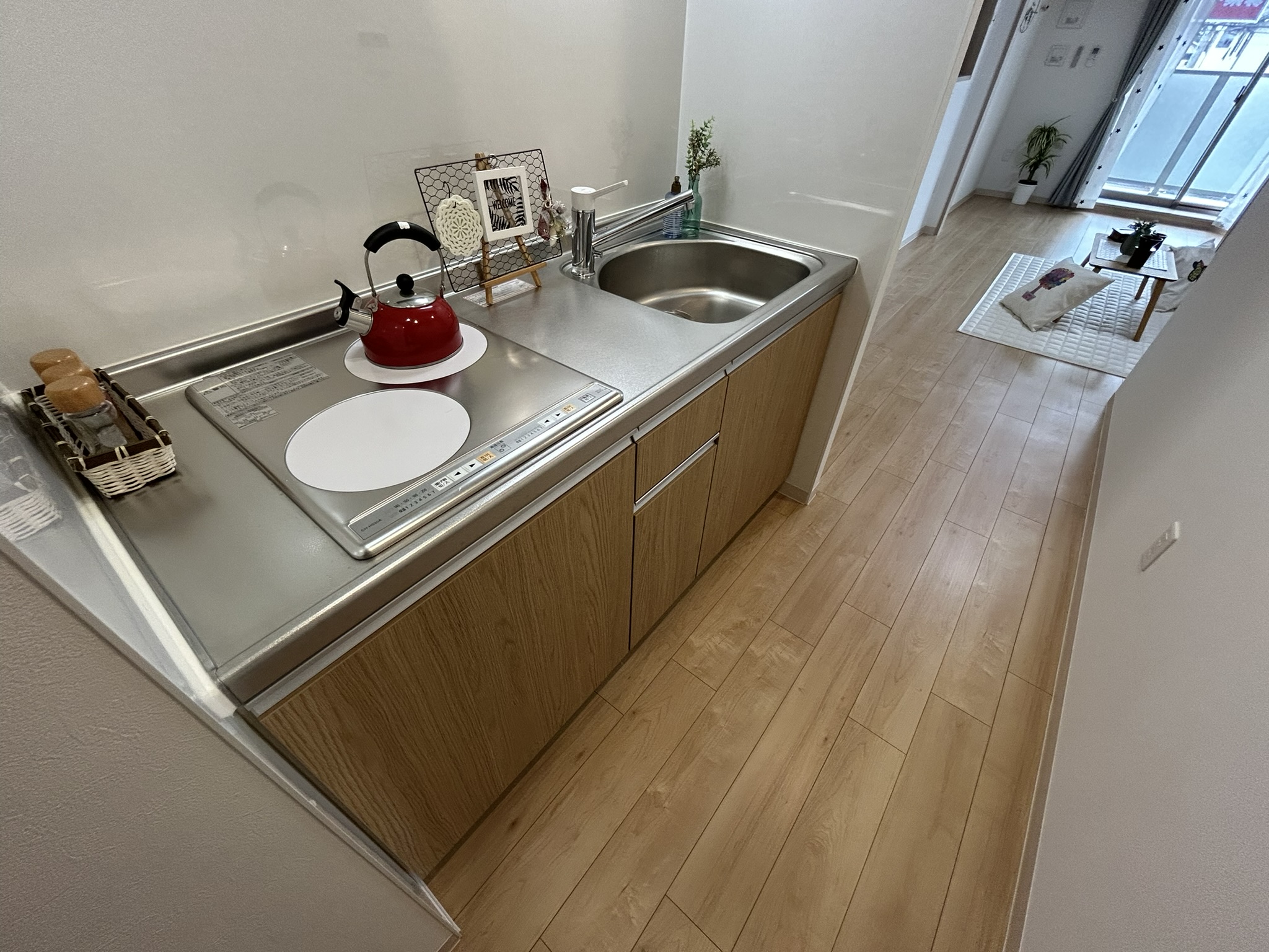 キッチン　モデル写真