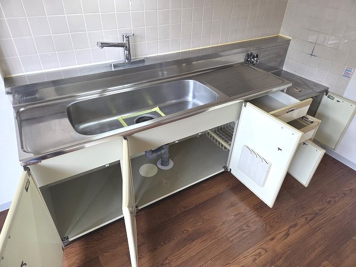 キッチン　同物件別部屋参考写真です