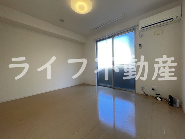 居室・リビング　ゆったりとした居間です