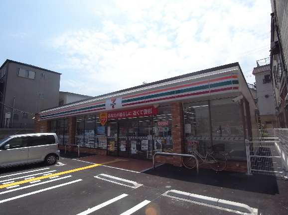 コンビニ　セブンイレブン 神戸垂水星が丘1丁目店（コンビニ）まで288m