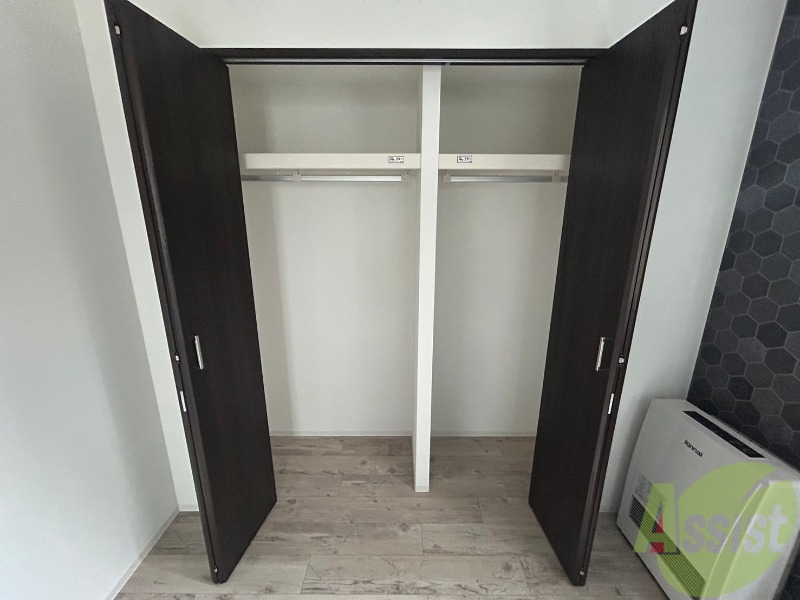 収納　洋室にはクローゼットがあるのですっきり片付きそうです。