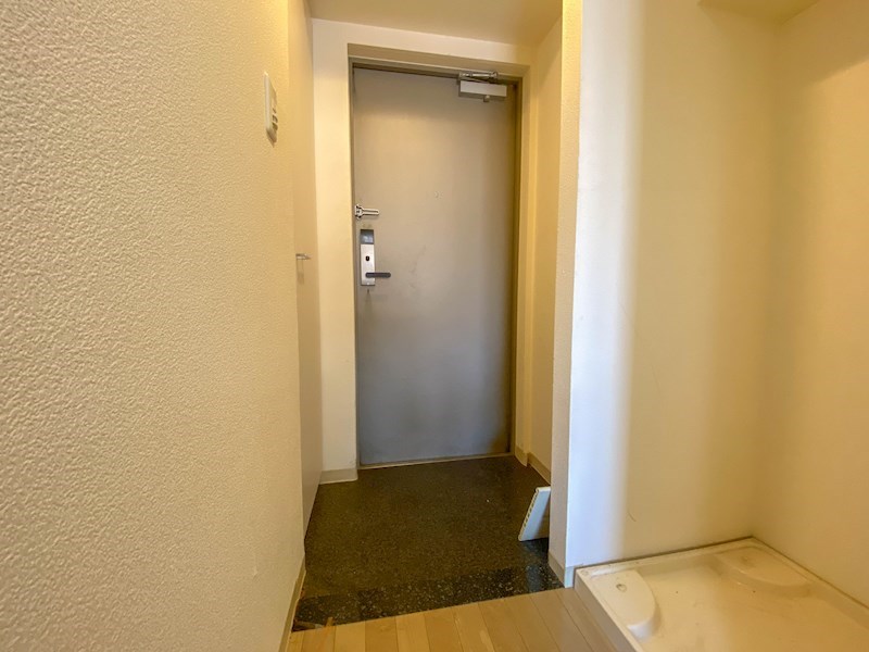 エスリード神戸WESTの玄関写真