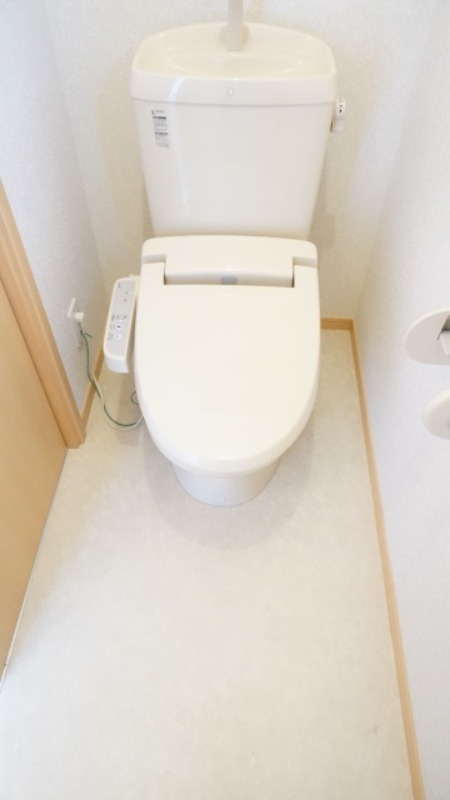 トイレ　図面と現状に相違がある場合には現状を優先