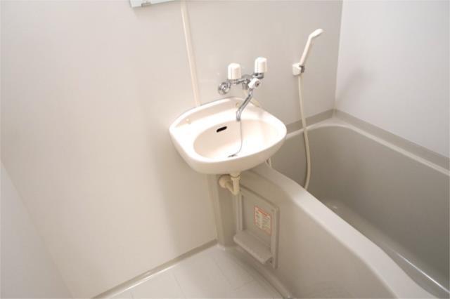 洗面設備　洗面設備