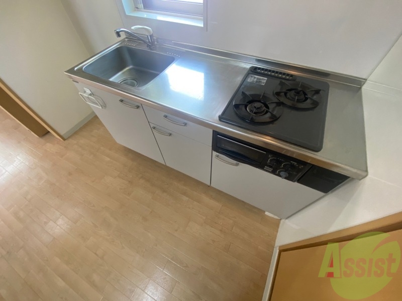 キッチン　ガスキッチンです。２口コンロが設置できます。