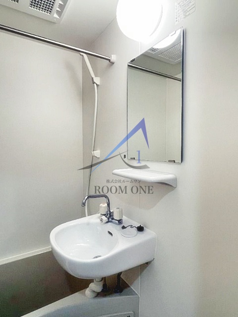 洗面設備　洗面台です。
