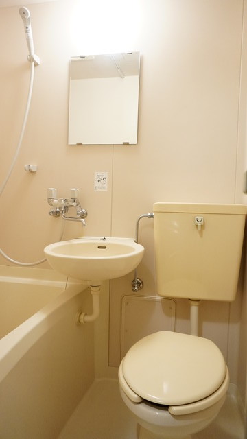バス・シャワールーム　写真は２０８号室参考