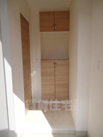 玄関　玄関（イメージ）