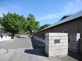 大学・短大　国立長崎大学経済学部（大学・短大）まで714m