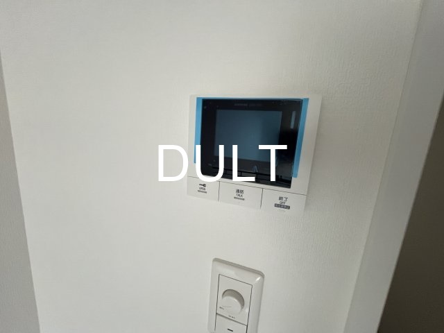 セキュリティ　モニター付きインターホンです。