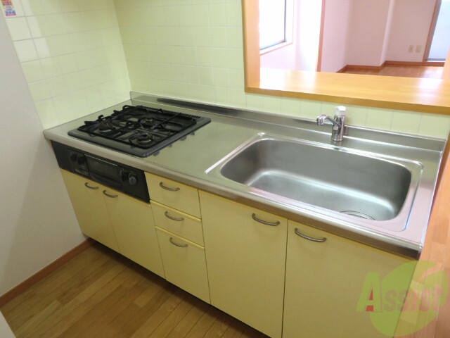 キッチン　水回りはいつも綺麗にしていたいですよね。