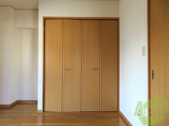 収納　収納場所です。お洋服やお荷物はこちらへ。