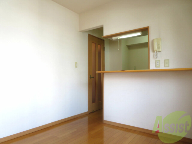 居室・リビング　ＤＫは様々なレイアウトが考えられますね。