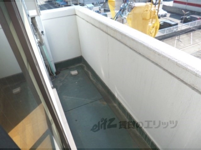 バルコニー　ベランダ