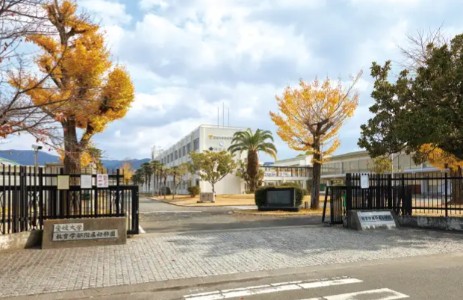 幼稚園・保育園　愛媛大学教育学部附属幼稚園（幼稚園・保育園）まで511m