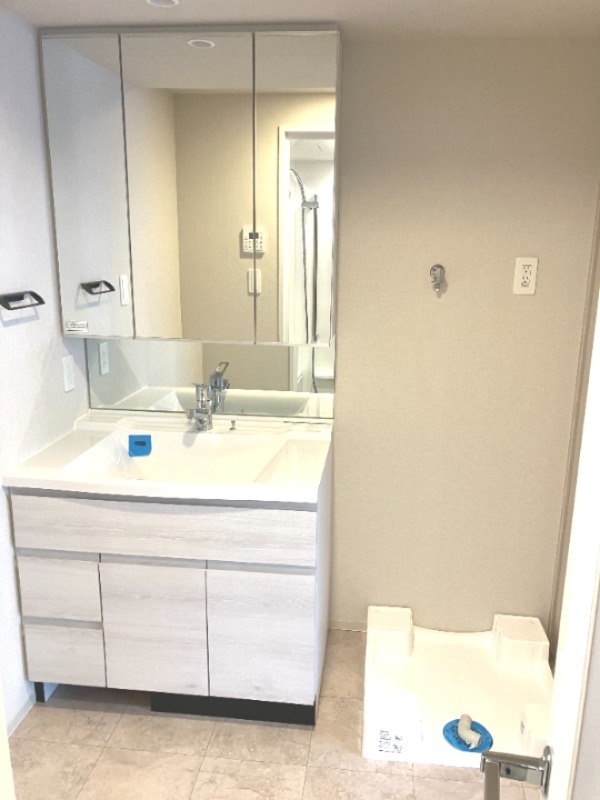 洗面設備　忙しい朝には欠かせない洗面所です♪