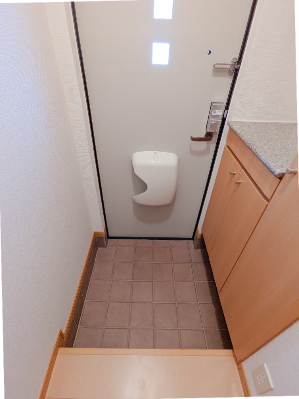 玄関　図面と現状に相違がある場合には現状を優先