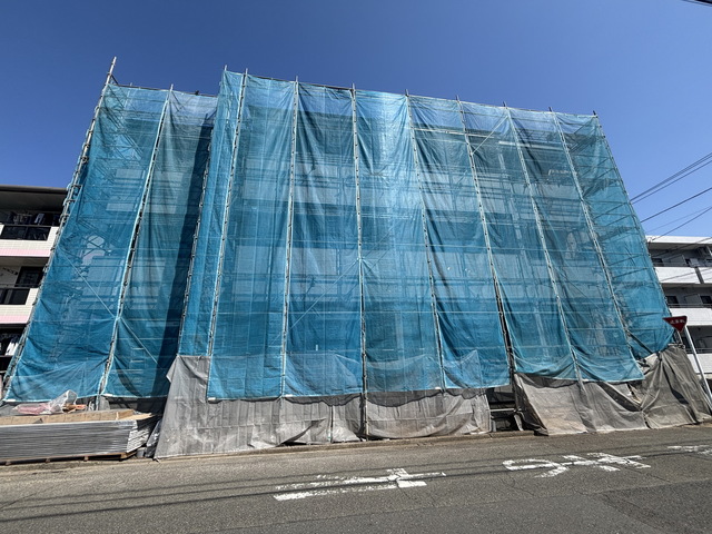 建物外観　～頑張って建築中～