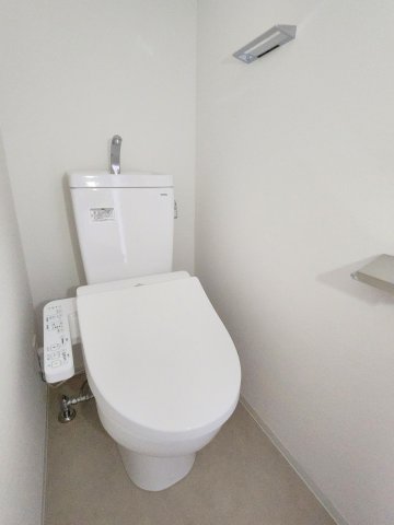 トイレ　クラリッサ大通り公園