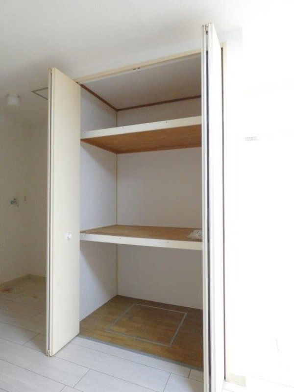 収納　図面と現状に相違がある場合には現状を優先