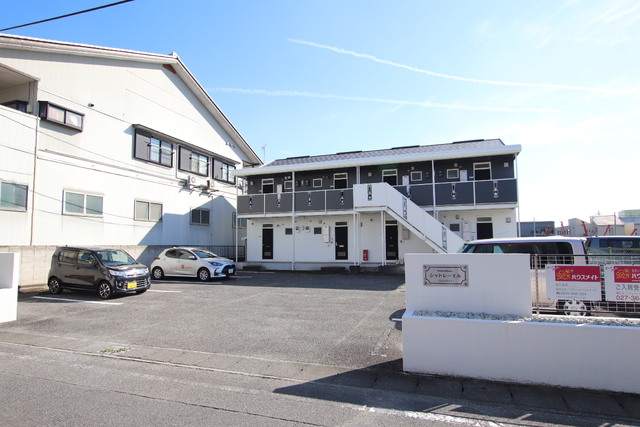 駐車場　敷地内駐車場