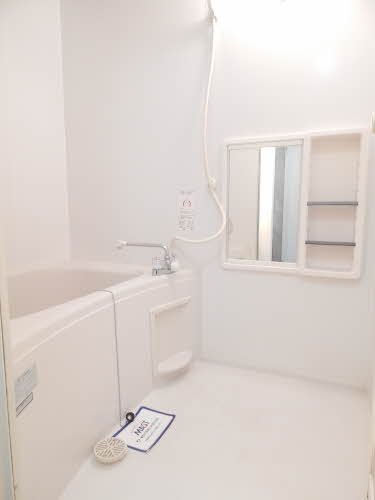 バス・シャワールーム　日々の暮らしに欠かせないお風呂です