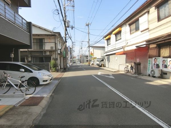その他共有部分　前面道路