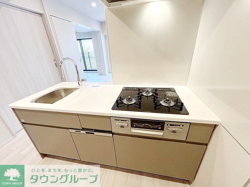キッチン　お部屋探しは株式会社　タウンハウジング　までお気軽にお問合…